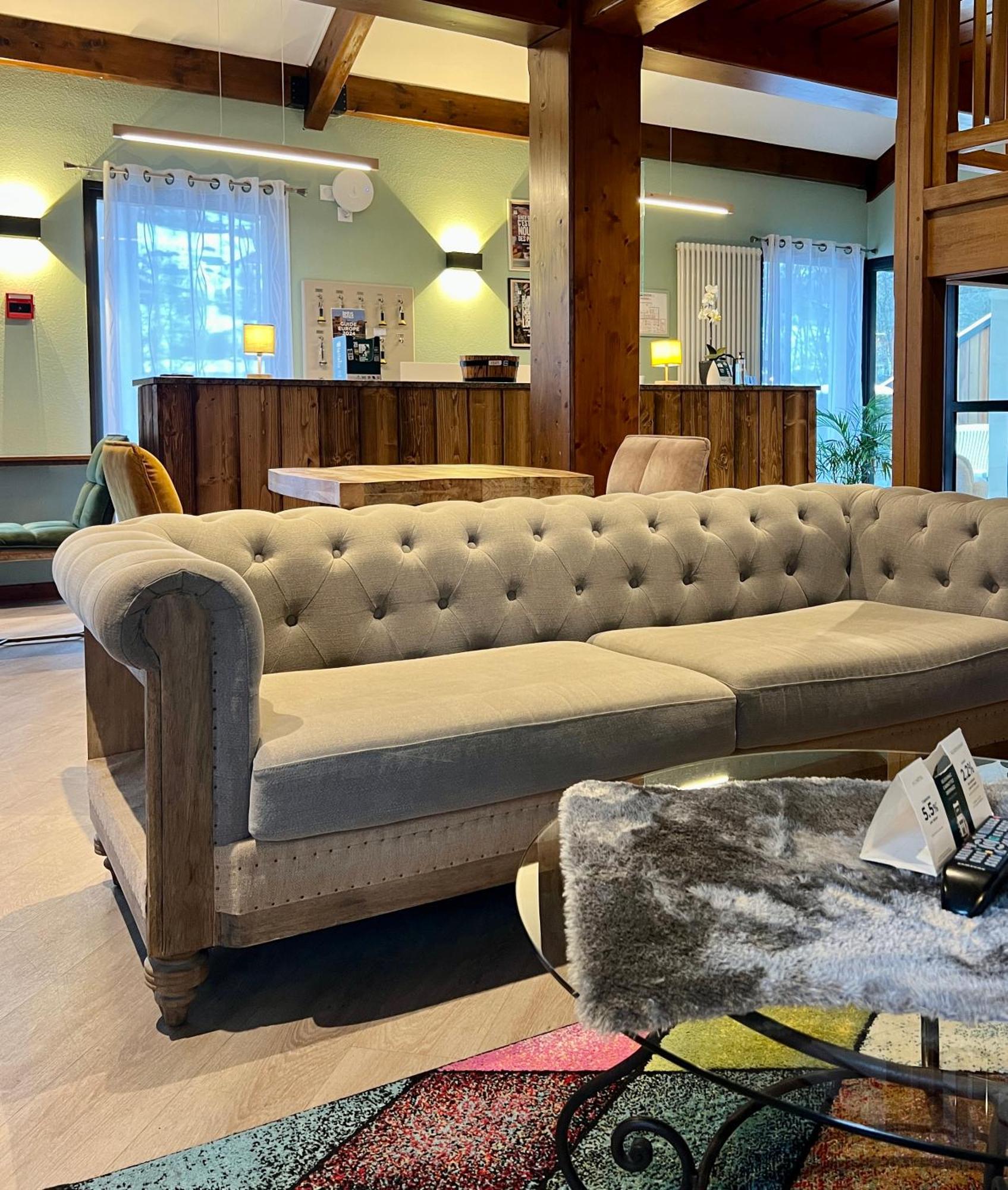 Logis Hotel, Chalets Et Restaurant Les Chatelmines La Bresse Exteriör bild